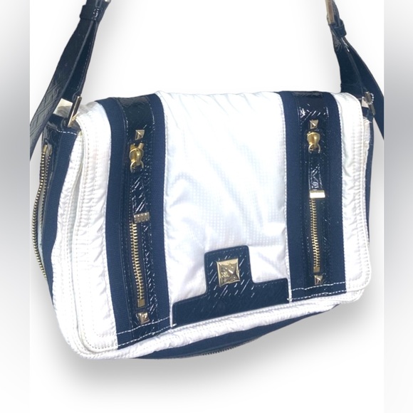 L.A.M.B. Y2K WESTWOOD MESSENGER FLAP BAG WHITE GWEN STEFANI BLACK GOLD PURSE - Picture 3 of 11